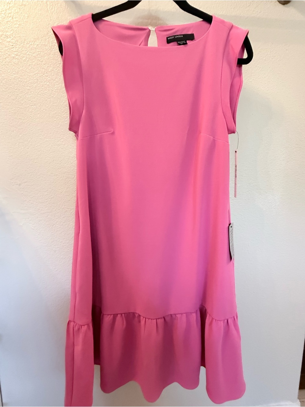 Maggy London Bright Pink Sleeveless Ruffle-Hem Dress